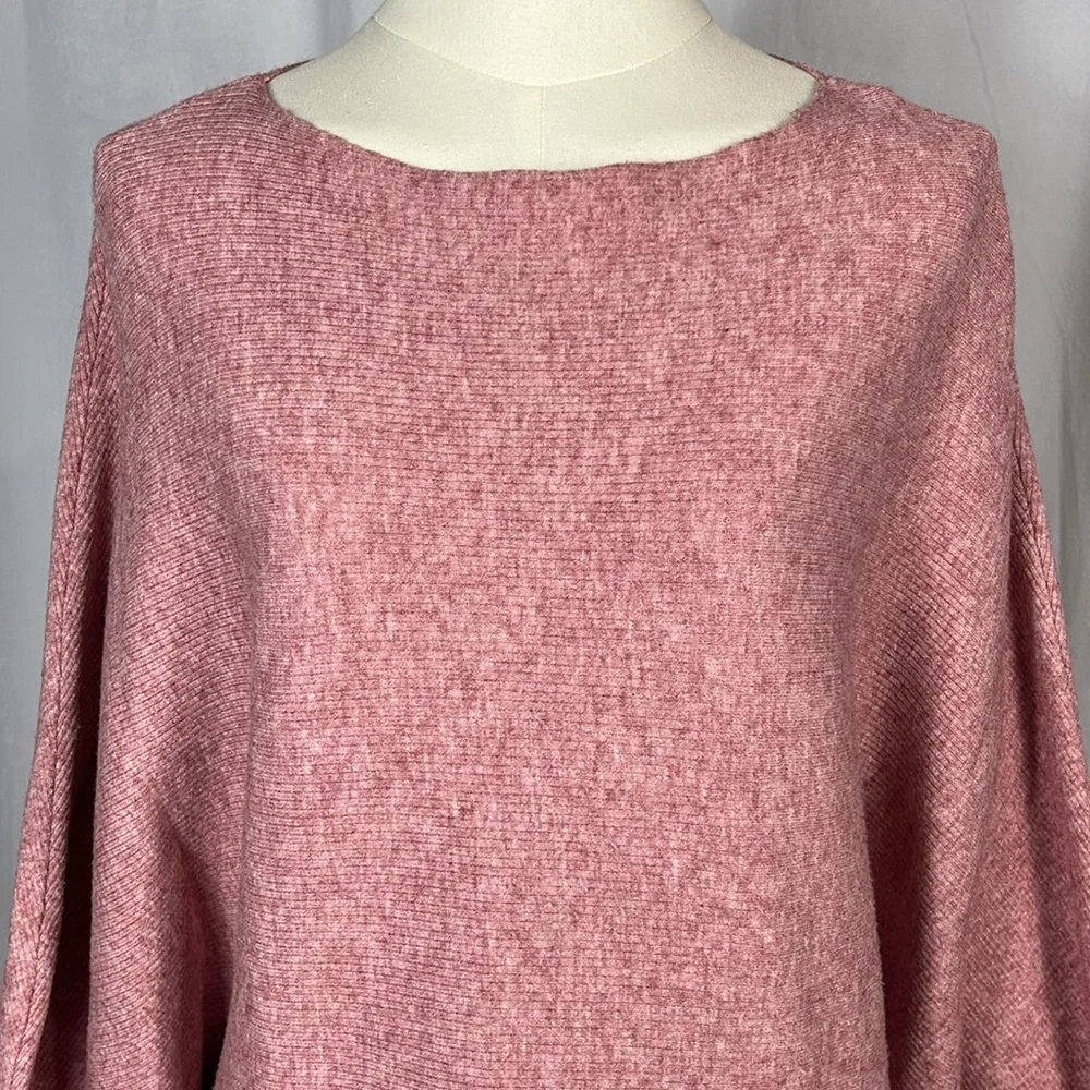 Kerisma RYU Francesca Dolman Sweater‎ in Dusty Pink.